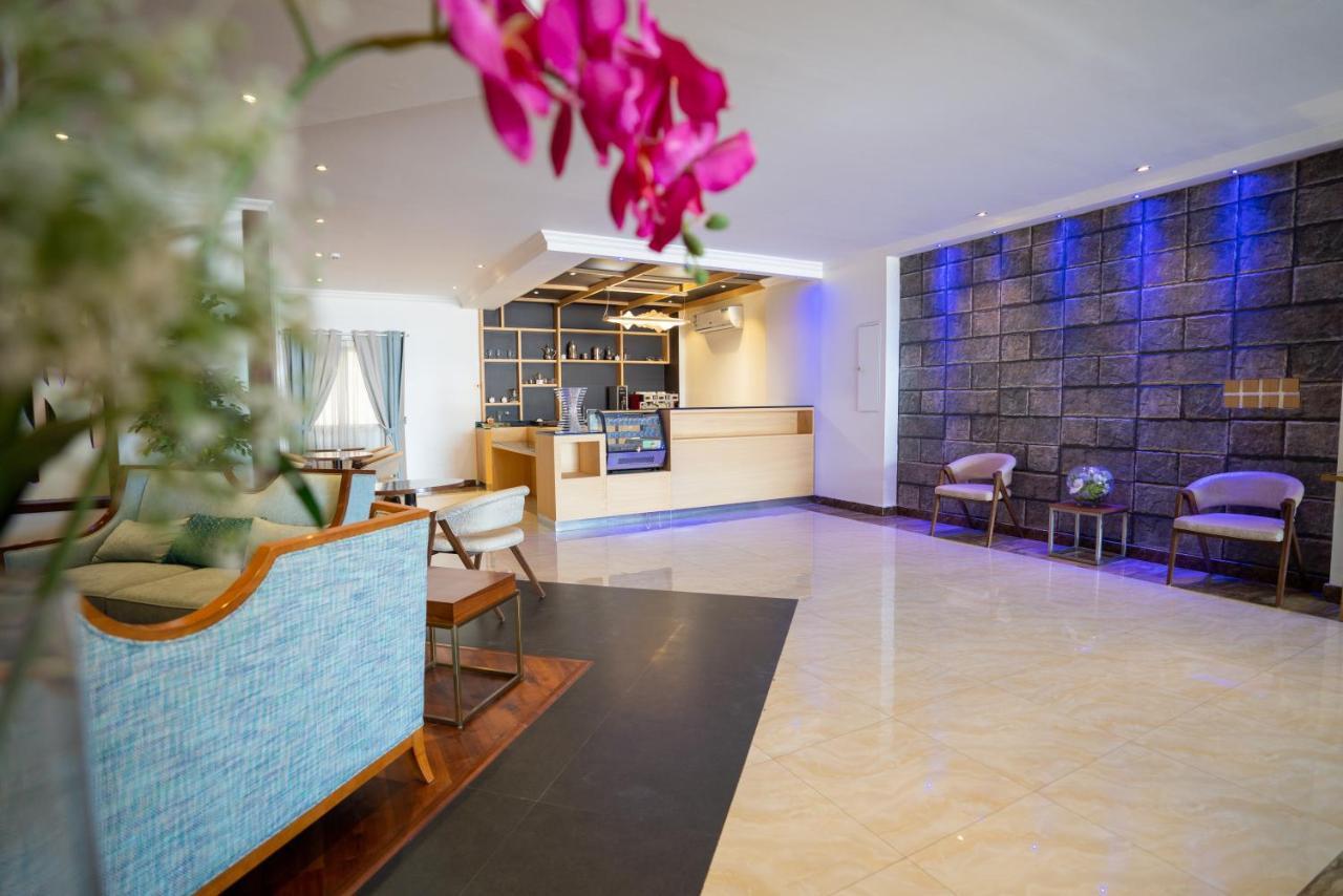 Suite Blue Dammam Eksteriør bilde